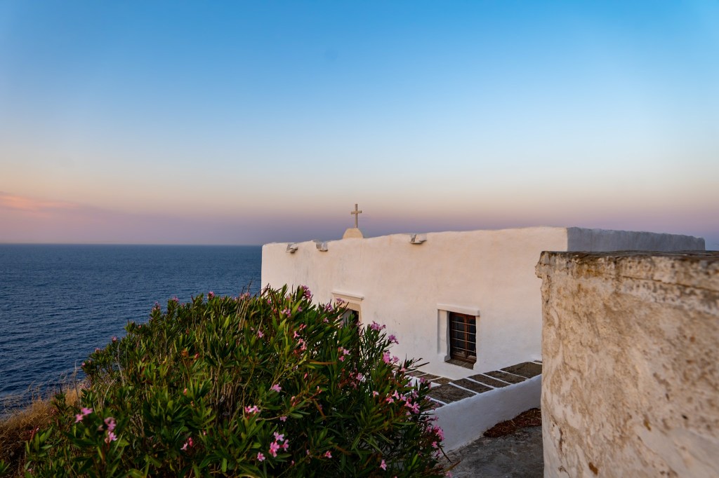 The Ancient Village Of Kastro On Sifnos Island, Greece: Full Travel Guide&nbsp;2025